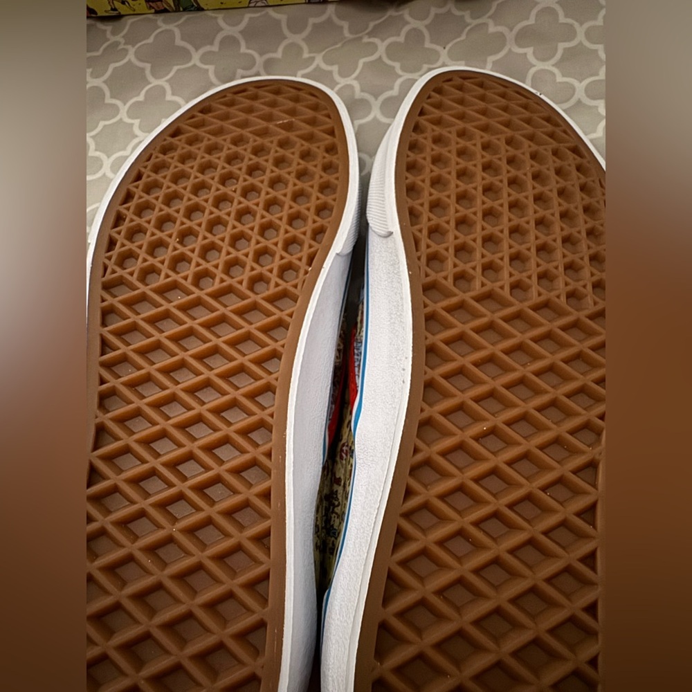 Vans Where's Waldo Classic Slip-Ons - Picture 5 of 8